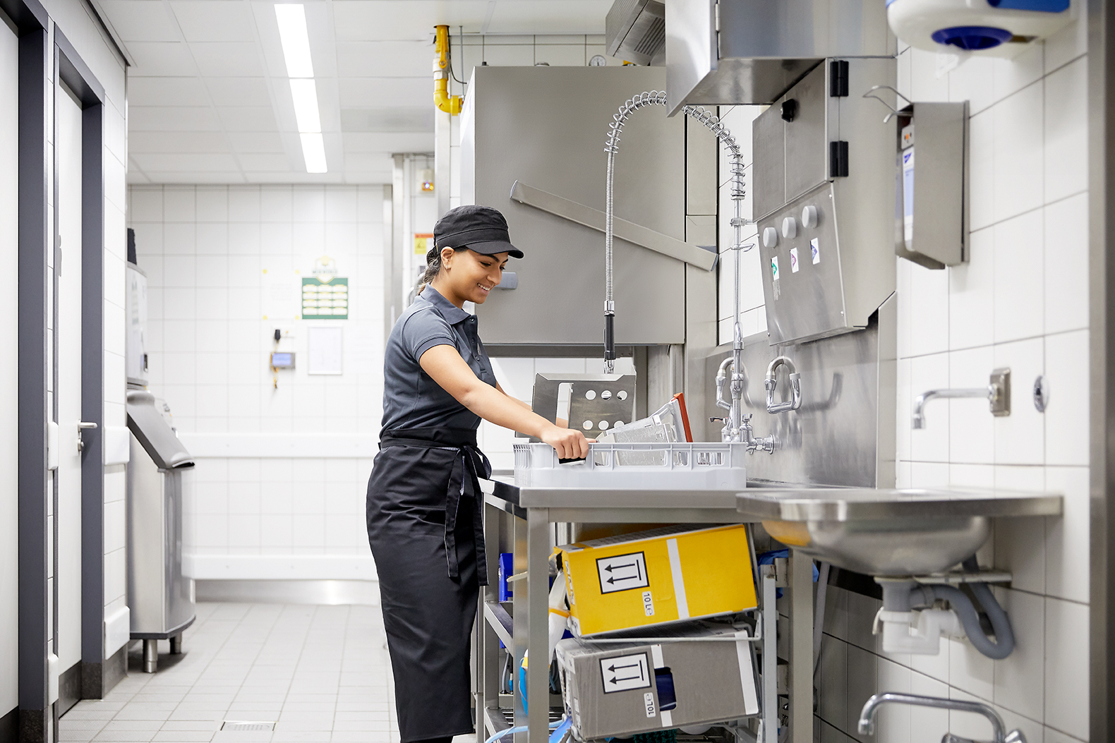 Cómo limpiar correctamente la cocina de